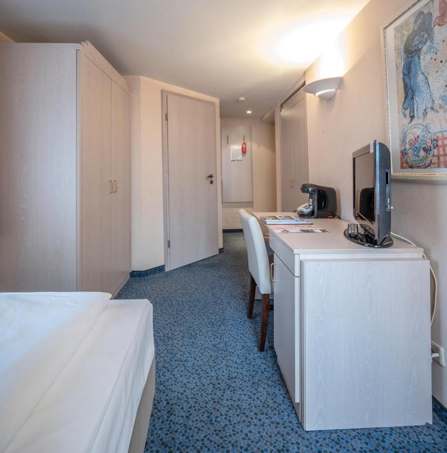 Staeffele Aparthotel *